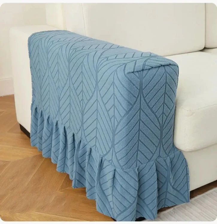 Żakardowy pokrowiec na bok kanapy - Leafly - Lake Blue.jpeg