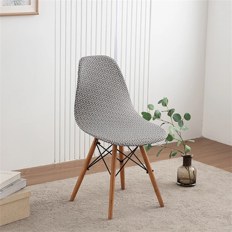 Elastyczny pokrowiec na krzesło skandynawskie - Meander.jpg