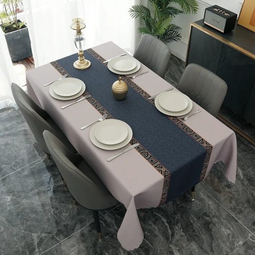 Nowoczesny obrus świąteczny - materiałowy - plamoodporny -  MAUVE.jpeg