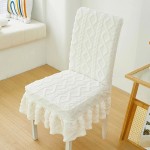 Żakardowy pokrowiec na krzesło z falbaną - Warkocz - Biały