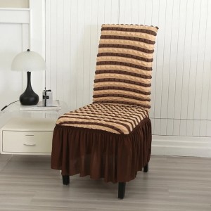 Żakardowy pokrowiec na krzesło z falbaną - bubble - Brązowo-Kremowy