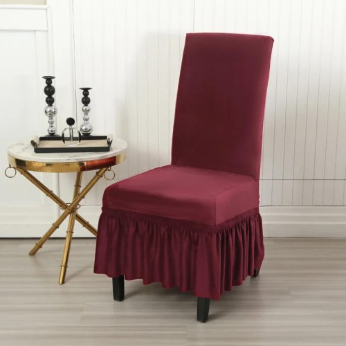 Aksamitny pokrowiec na krzesło z falbaną - Algae Red.jpeg