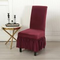 Aksamitny pokrowiec na krzesło z falbaną - Algae Red.jpeg