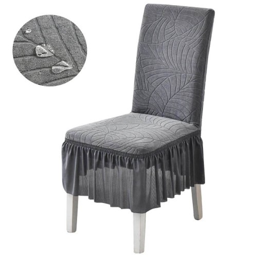 Żakardowy pokrowiec na krzesło z falbaną - LIŚCIE - Ciemnoszary.jpeg