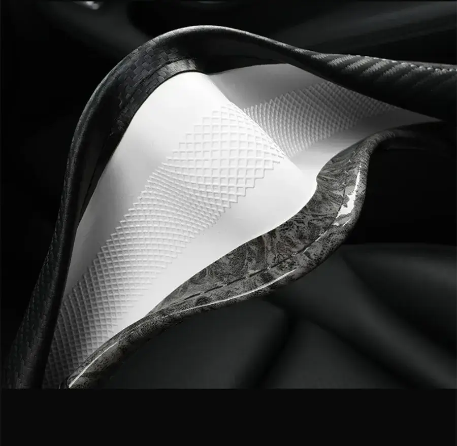 Elastyczny pokrowiec na kierownicę